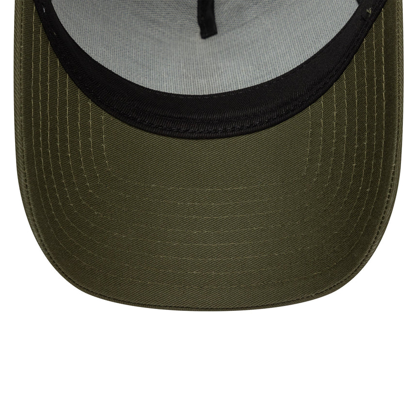 Șapcă New York Yankees, New Era, trucker, esențial, culoare khaki