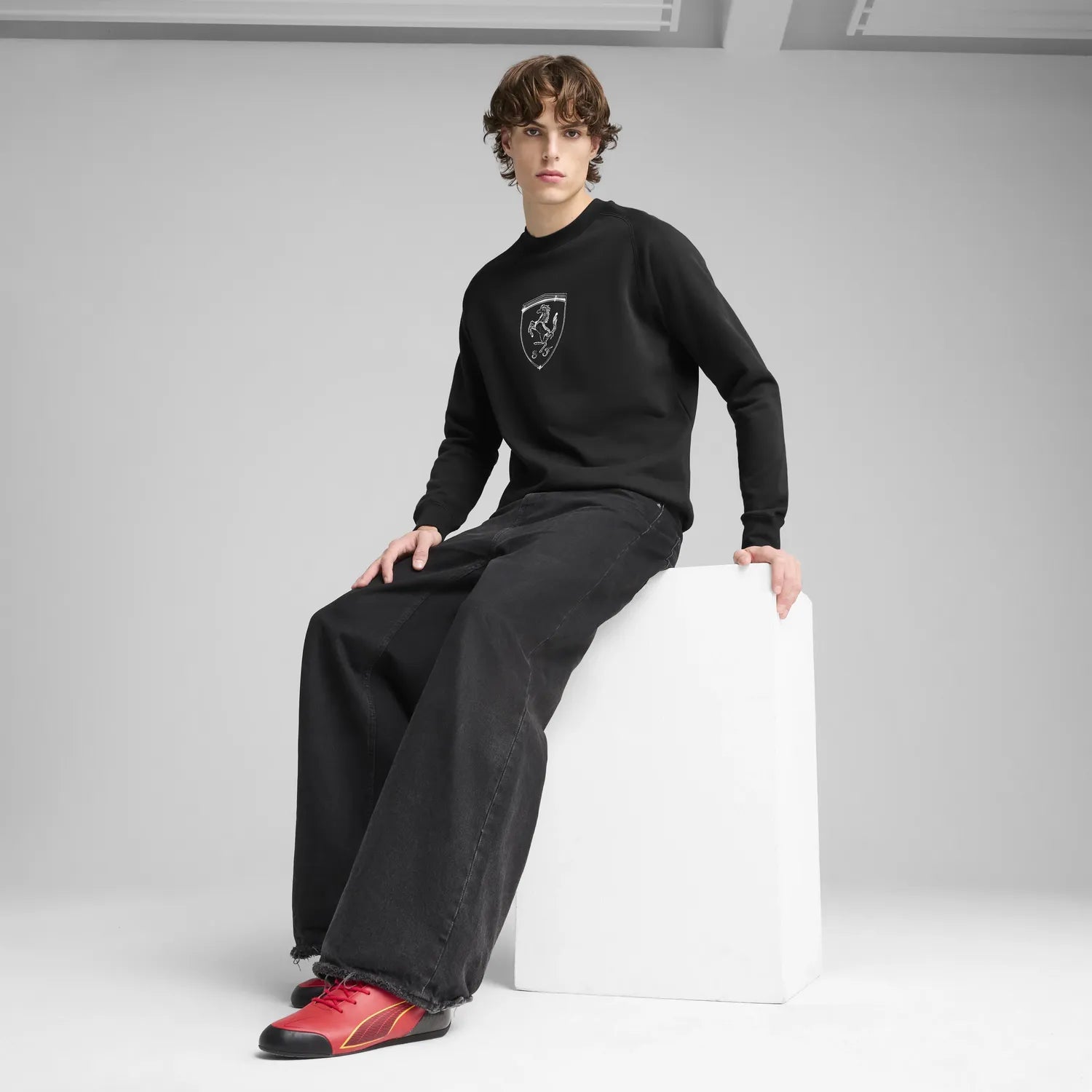 Ferrari Pulover cu guler rotund 🔥