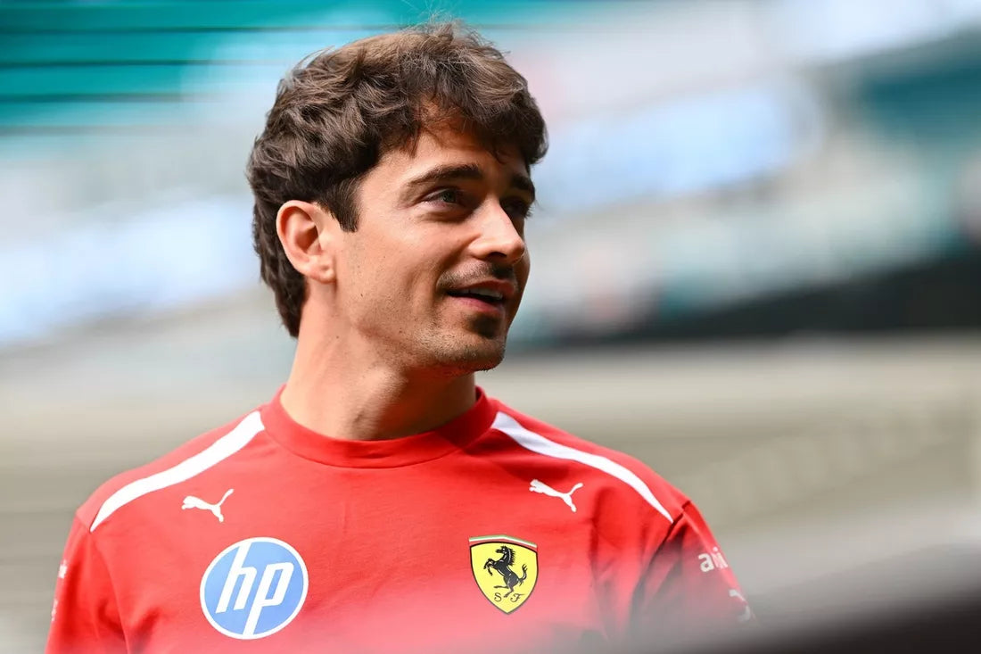 Leclerc domină FP1, Aston Martin are probleme la suspensie