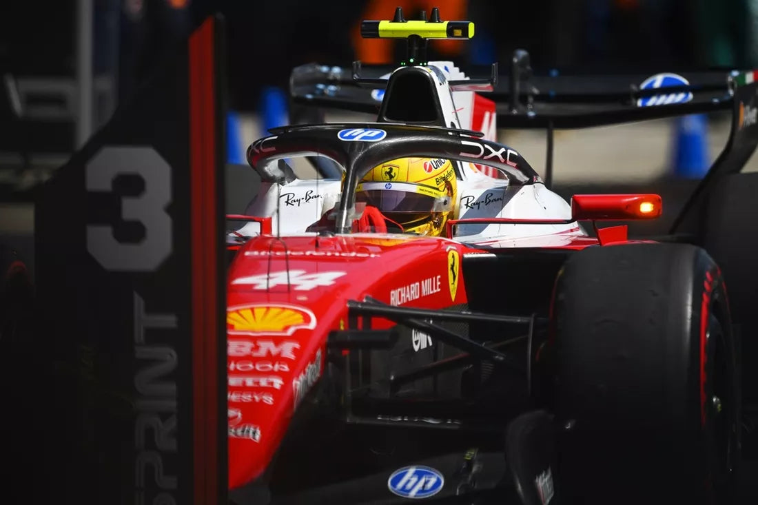 Penalizare de trei poziții pentru Lewis Hamilton la calificări