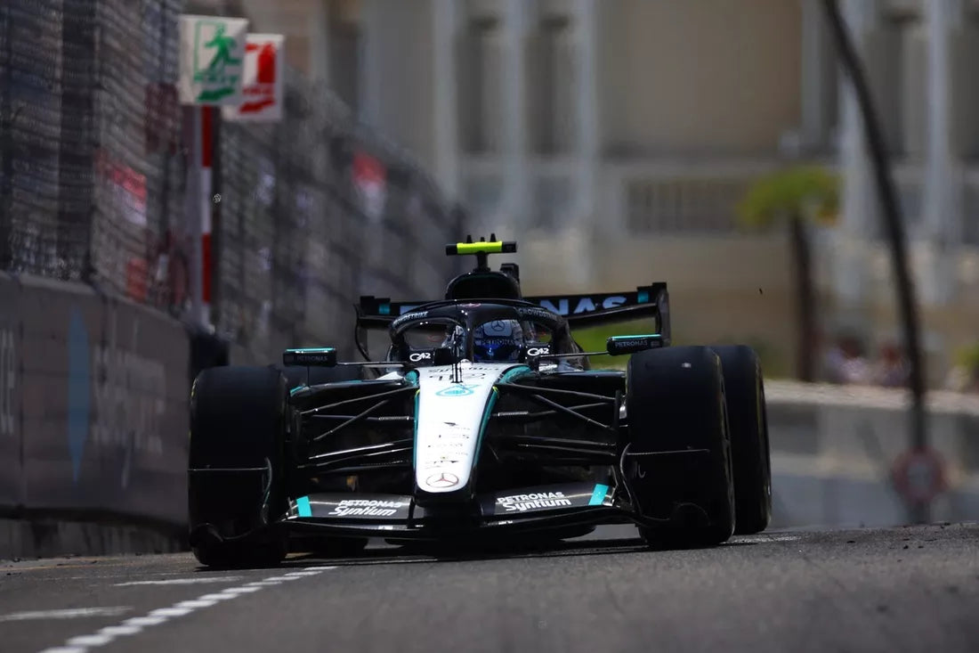 Kimi Antonelli impresionează în timp ce Ferrari are probleme