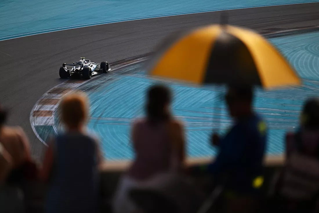 Mercedes explică coborârea lui Russell de pe locul 6 la start