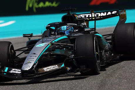 Russell și Mercedes caută soluții pentru viteza scăzută