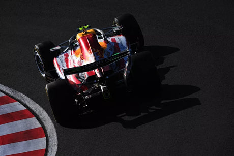 Nikola Tsolov a debutat la volanul Racing Bulls