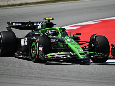 Zhou Guanyu face SENZAȚIE: Mutare surpriză la Cadillac F1!