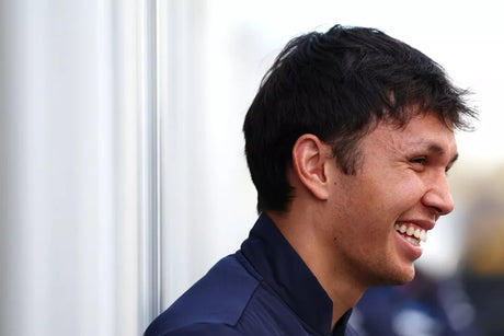 Williams prelungește contractul lui Alex Albon pentru 2027