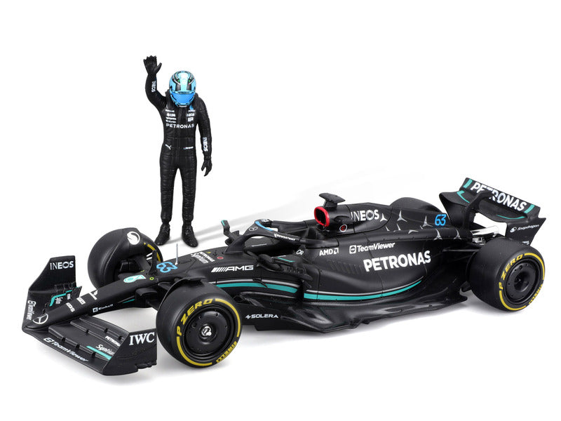 mașină-model Mercedes, bburago, George Russell, #63, 1:24, W14 E, cu pilot