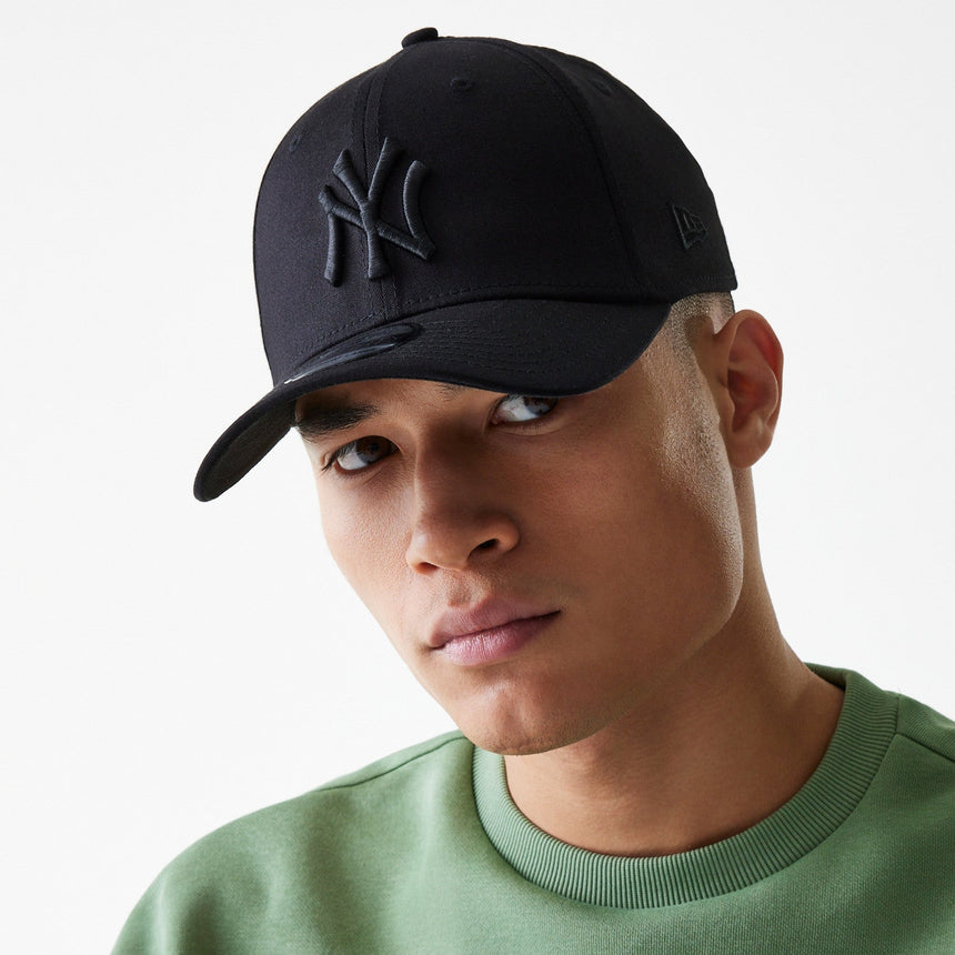 Șapcă New York Yankees, New Era, 39THIRTY, Basic, negru total