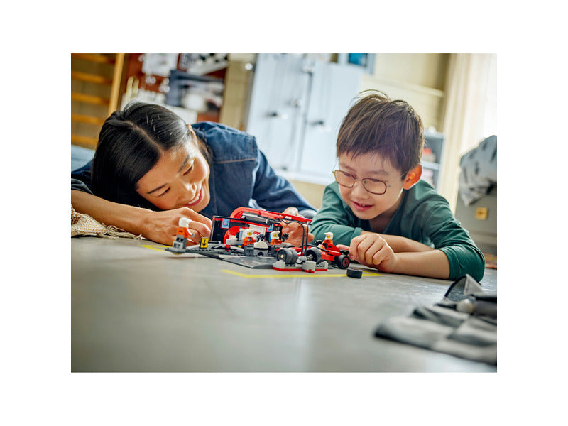 Ferrari, F1 LEGO® City 60443, cu mașină de curse și echipaj în pit stop 🔥