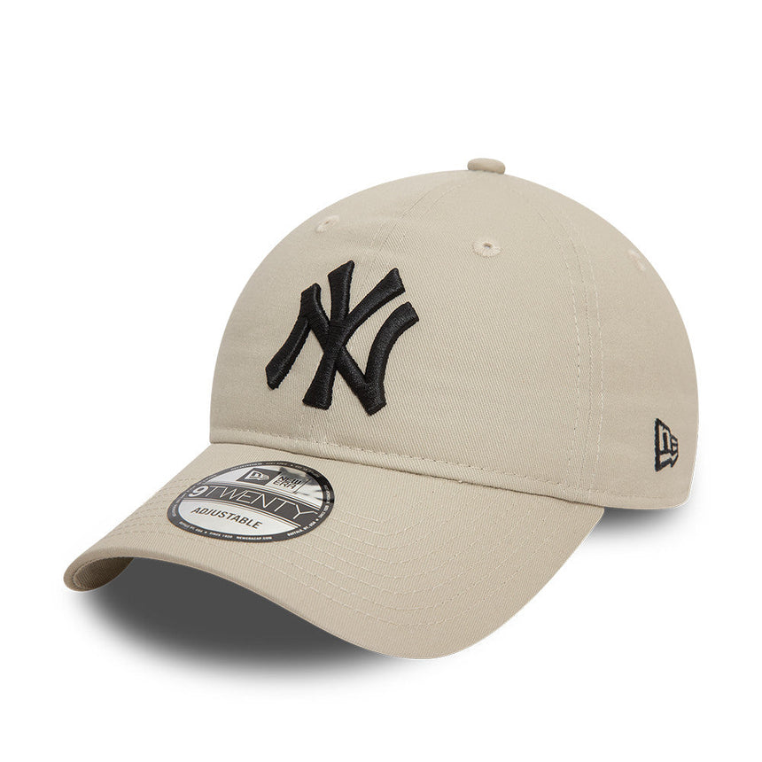 Șapcă New York Yankees, cu logo negru, New Era, 9TWENTY, esențial, bej