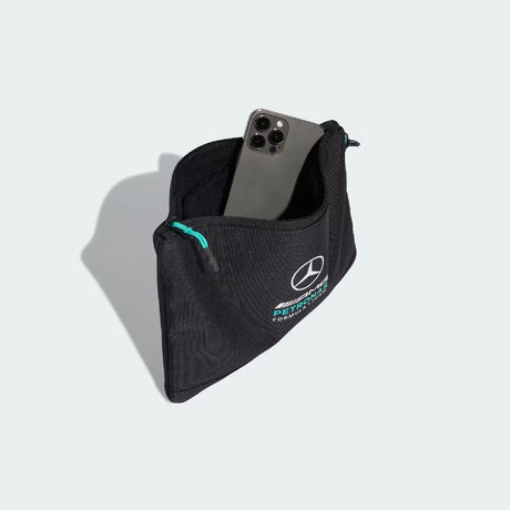 -_AMG_F1_DNA_Black_KF1781_05_hover_standard-web-use.webp